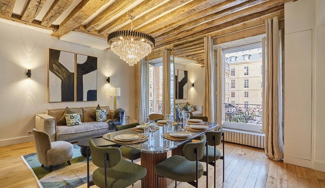 Sumptuous apartment Louvre/Palais Royal