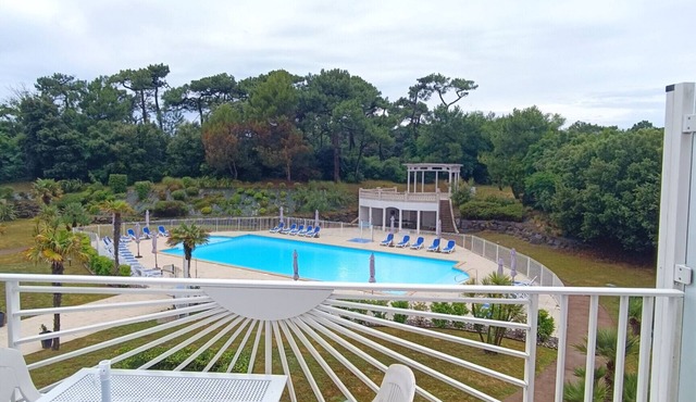 Thalassa n°2 Lumière, pinède piscine chauffée aux Sables d’Olonne