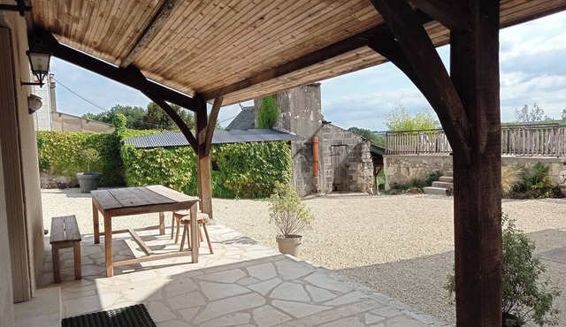 The Bel Air Cottage - Stunning views of the vineyards