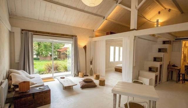 Three wabi-sabi lofts near Le Veillon