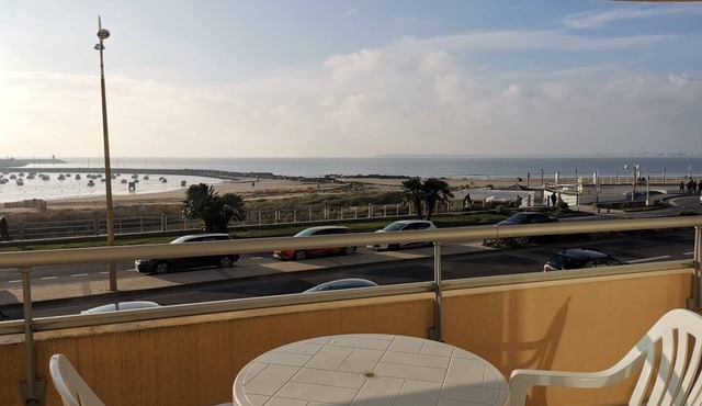 Vacation rental - PORNICHET- Studio cabine FACE MER