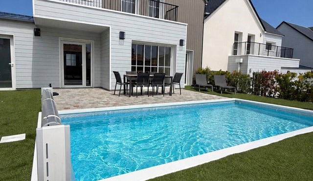 Villa 5 – pool – golf – nature – 6 people