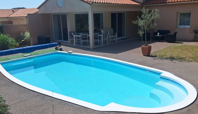 Villa Océane with heated swimming pool.