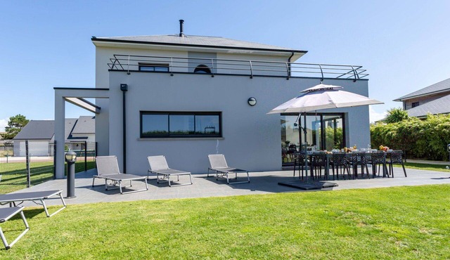 Wonderful private villa for 10 people with WIFI, TV and terrace