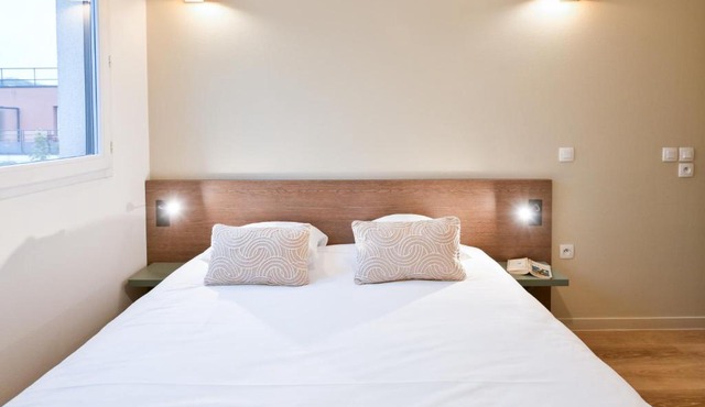 Zenitude Hôtel-Résidences Versailles St Cyr l'École