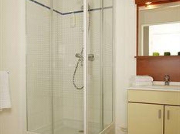Photo of Bathroom in Nord-Saint-Martin