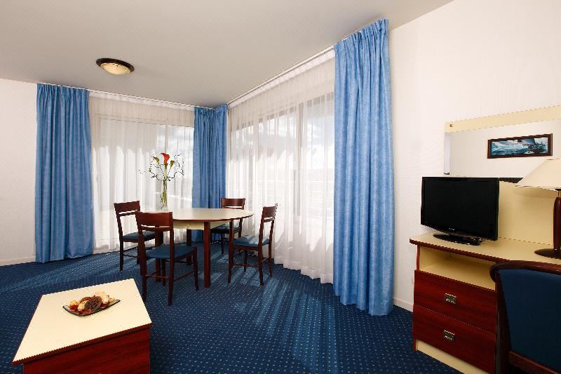 Photo of Livingroom in Nord-Saint-Martin