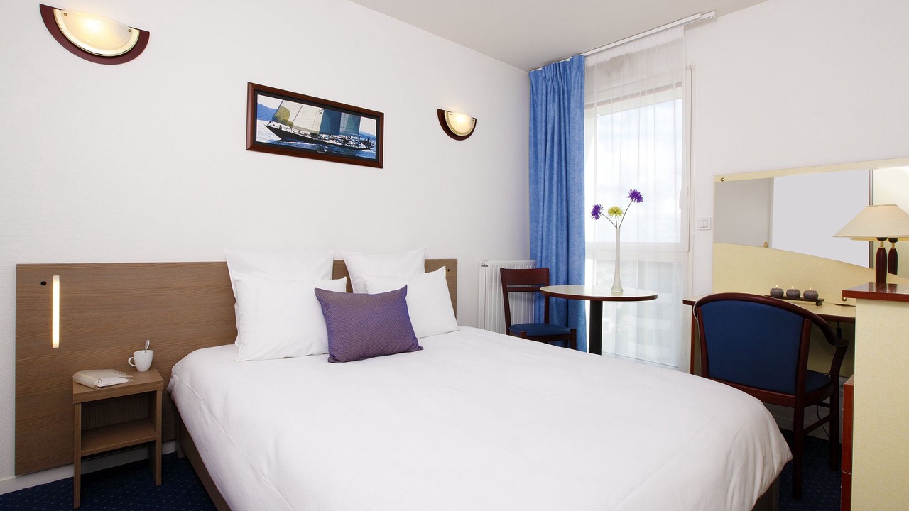 Photo of Bedroom in Nord-Saint-Martin