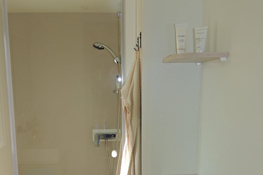 Photo of Bathroom in Litteau