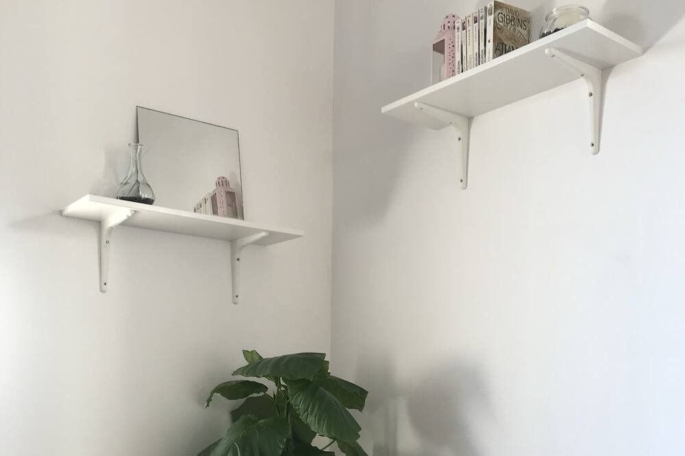Photo of Bedroom in Ploneour-Lanvern