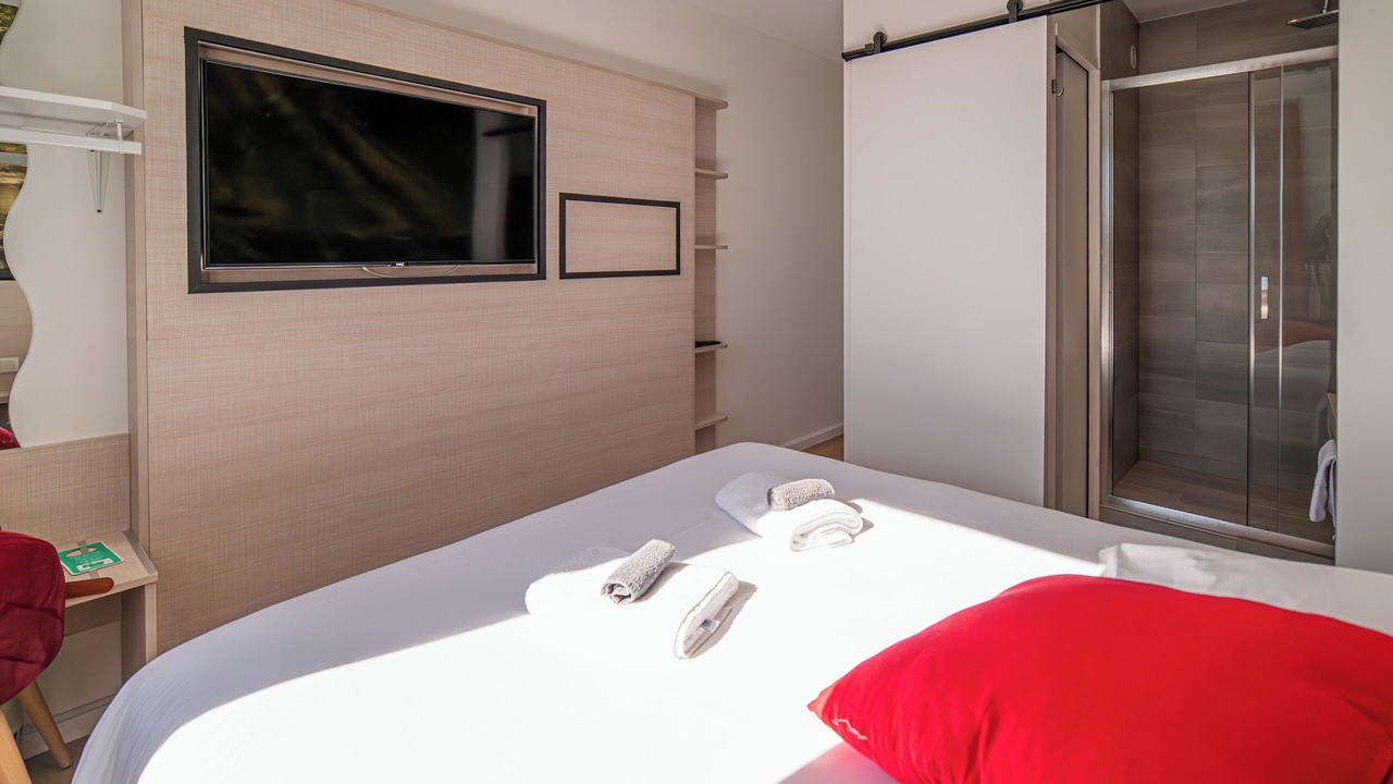 Photo of Bedroom in Saint-Pol-de-Leon