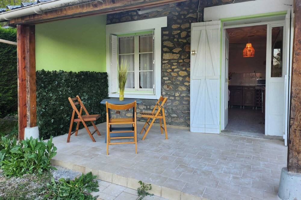 Photo of Patio Balcony in Saint-Germain-du-Corbeis