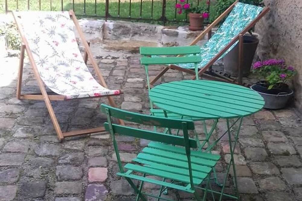 Photo of Patio Balcony in Sarthe