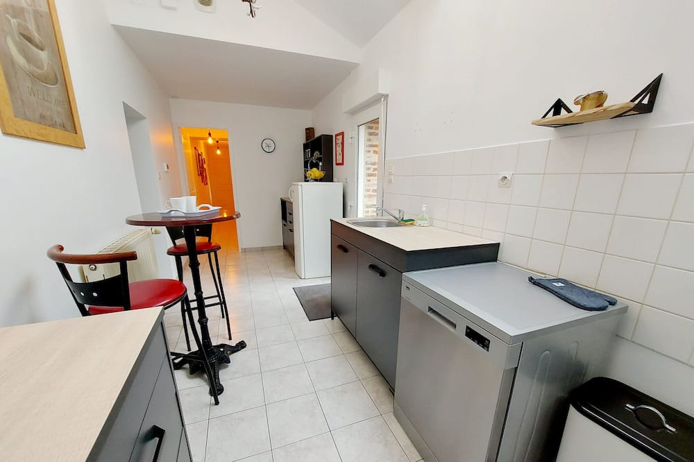 Photo of Kitchen in Saint-Georges-le-Flechard