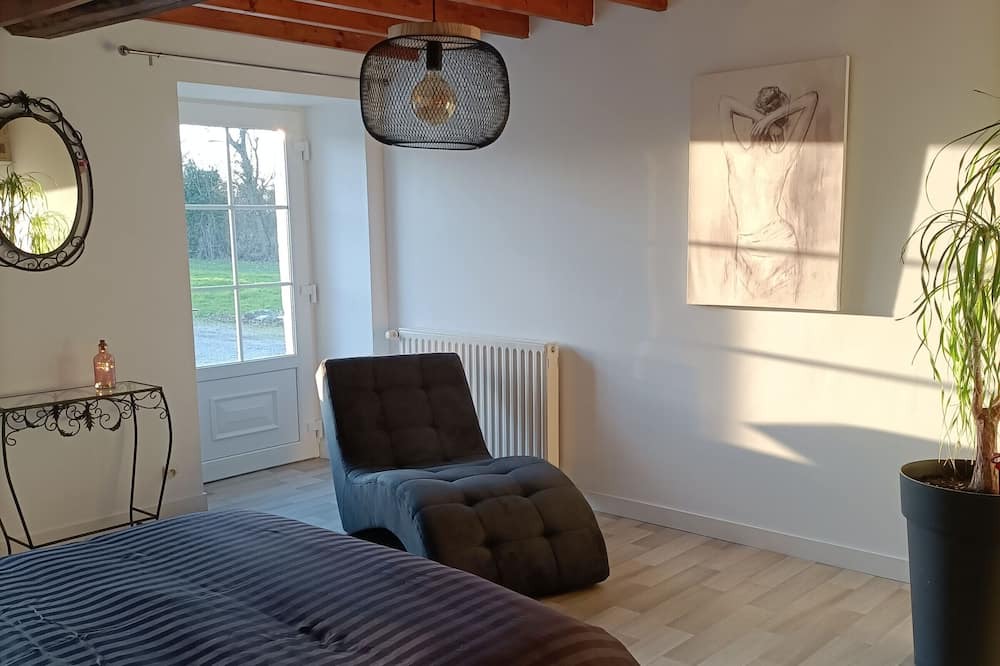 Photo of Bedroom in Saint-Georges-le-Flechard