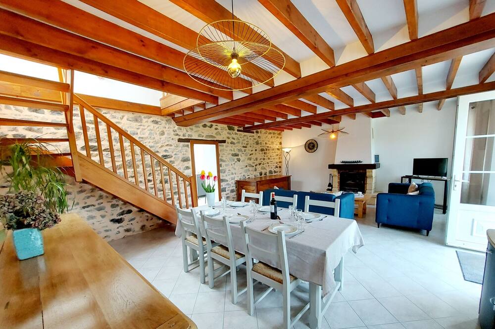 Photo of Livingroom in Saint-Georges-le-Flechard