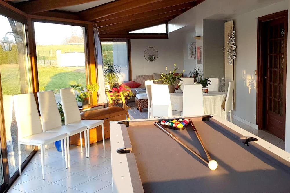 Photo of Livingroom in Bourguenolles