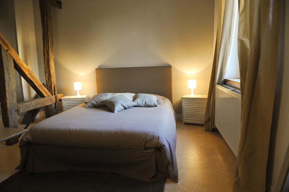Photo of Bedroom in Nogent-le-Rotrou