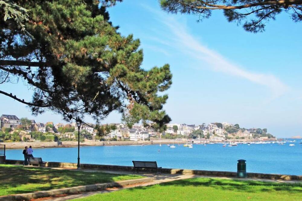 Photo of Others in Dinard