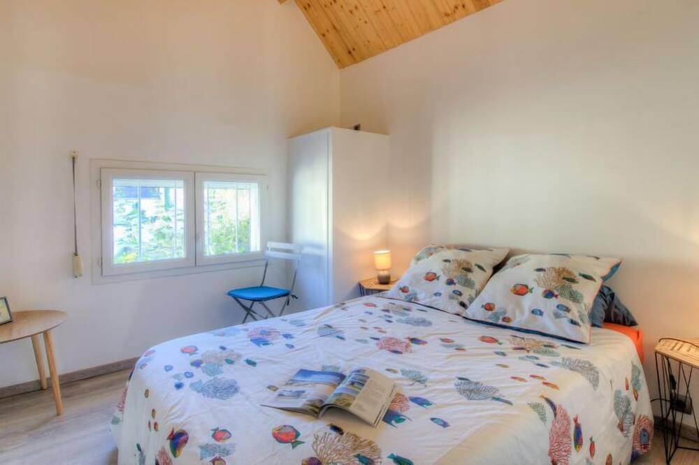 Photo of Bedroom in Dinard