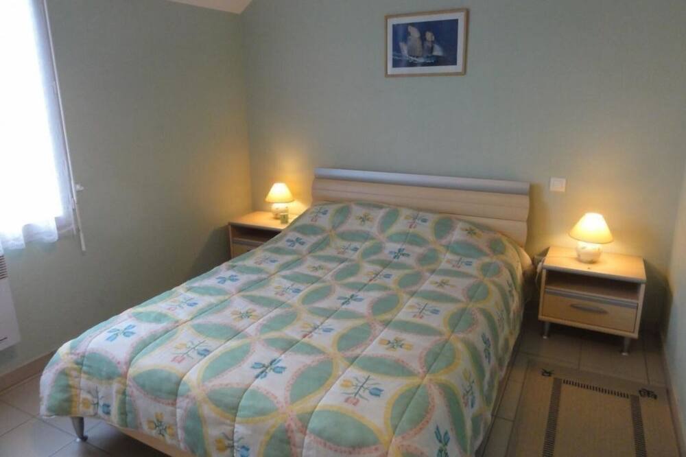 Photo of Bedroom in Agon-Coutainville
