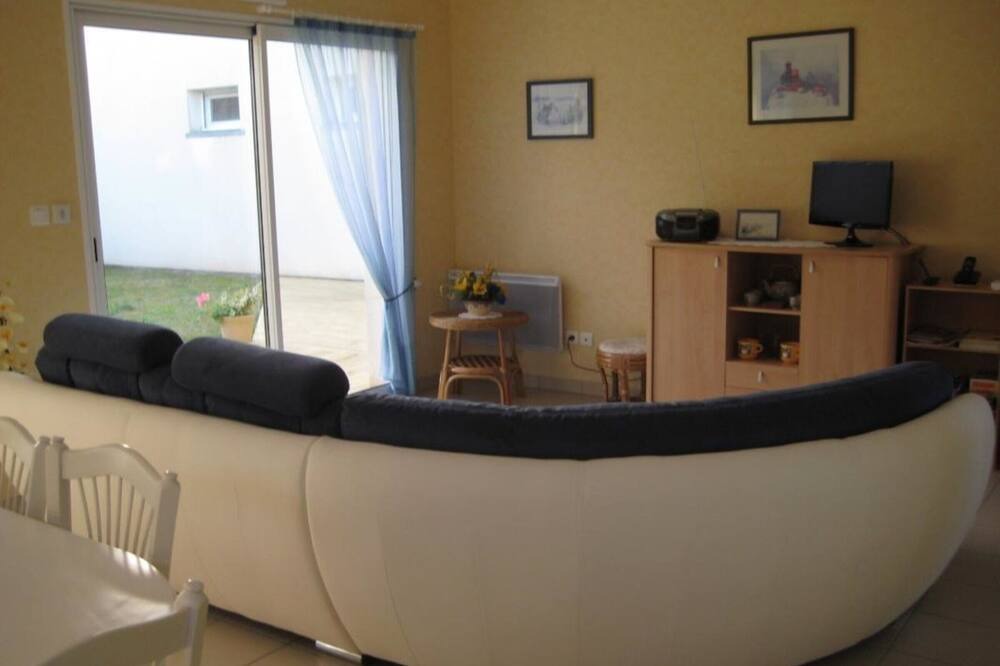 Photo of Livingroom in Agon-Coutainville
