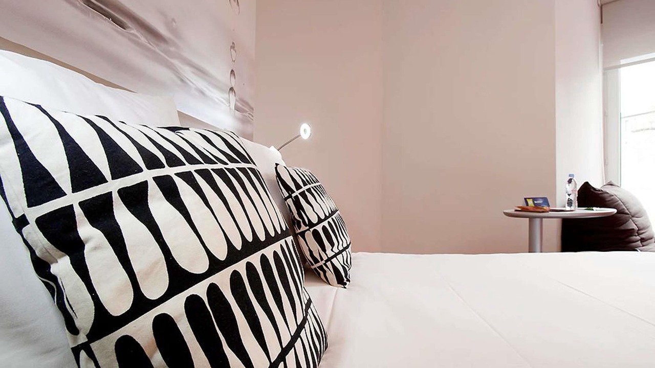 Photo of Bedroom in Saint-Brieuc