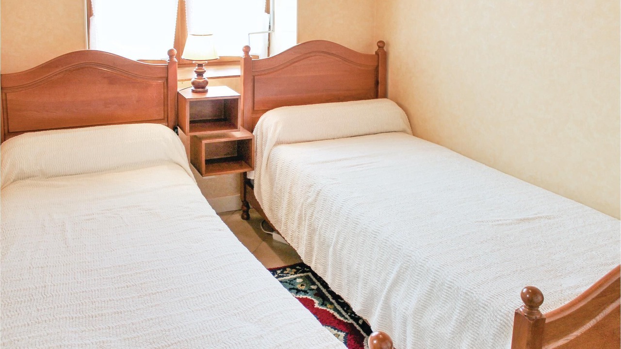 Photo of Bedroom in Plobannalec-Lesconil