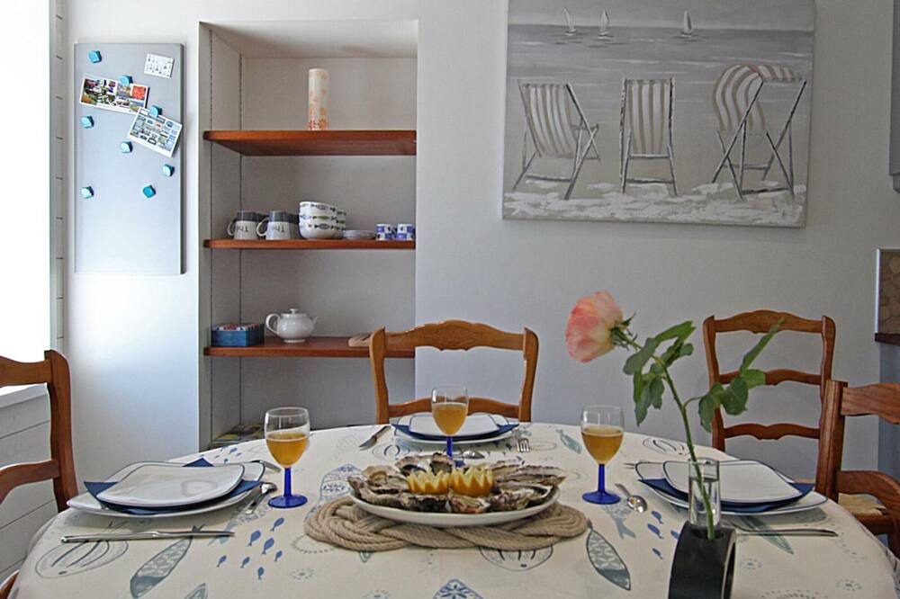 Photo of Kitchen in Blainville-sur-Mer
