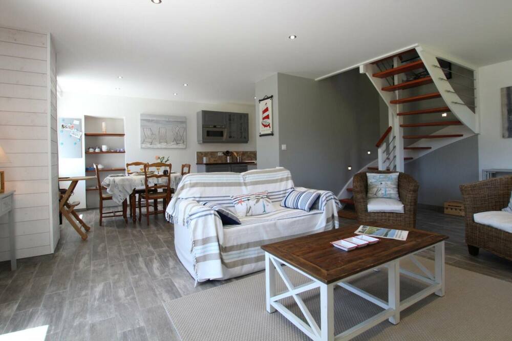 Photo of Livingroom in Blainville-sur-Mer