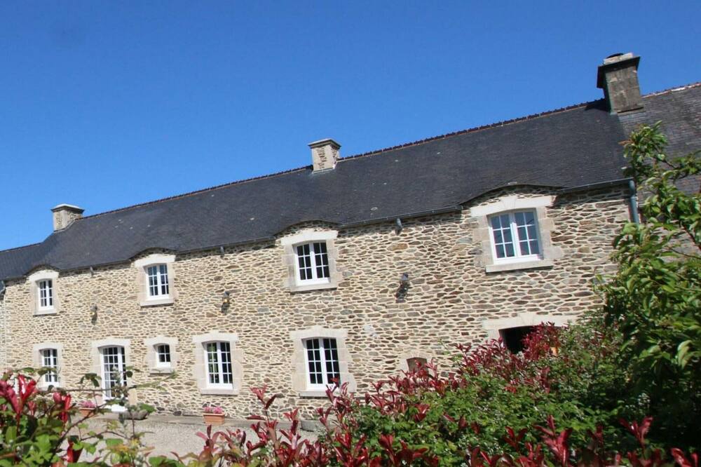 Photo of Outdoor in Gonneville-le-Theil