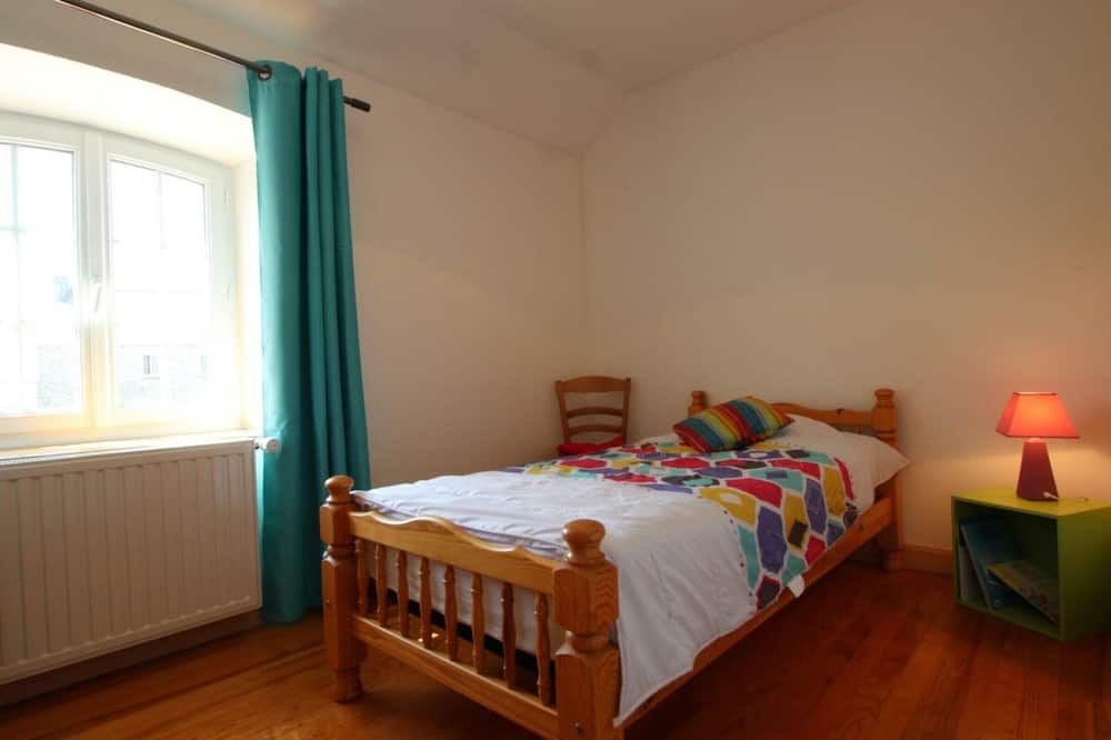 Photo of Bedroom in Gonneville-le-Theil