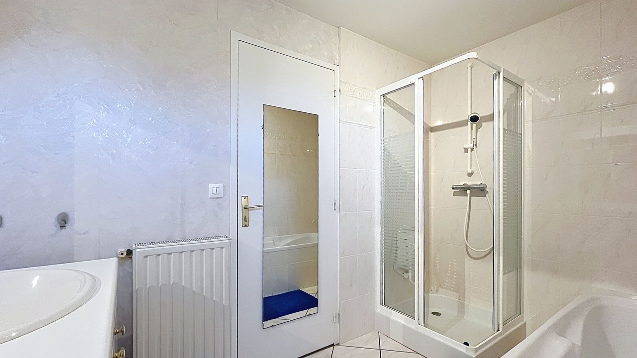 Photo of Bathroom in Saint-Amand