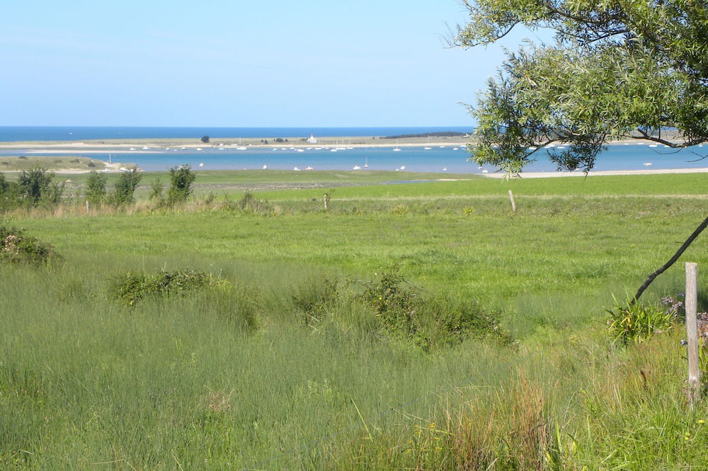 Photo of Others in Montmartin-sur-Mer