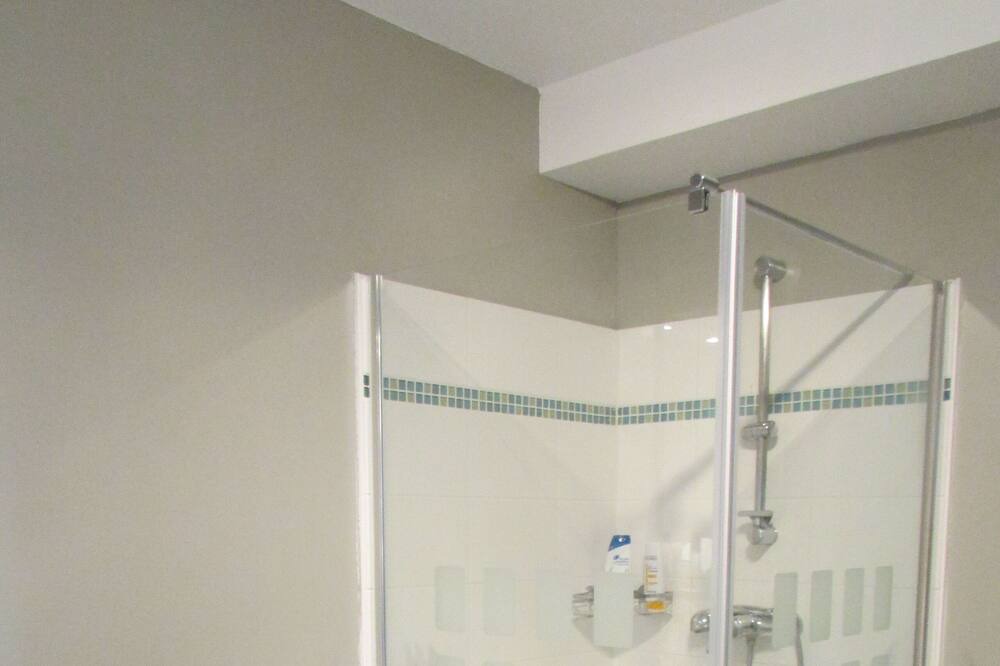 Photo of Bathroom in Gavres