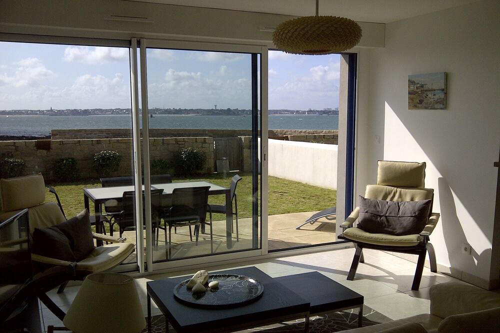 Photo of Bedroom in Gavres