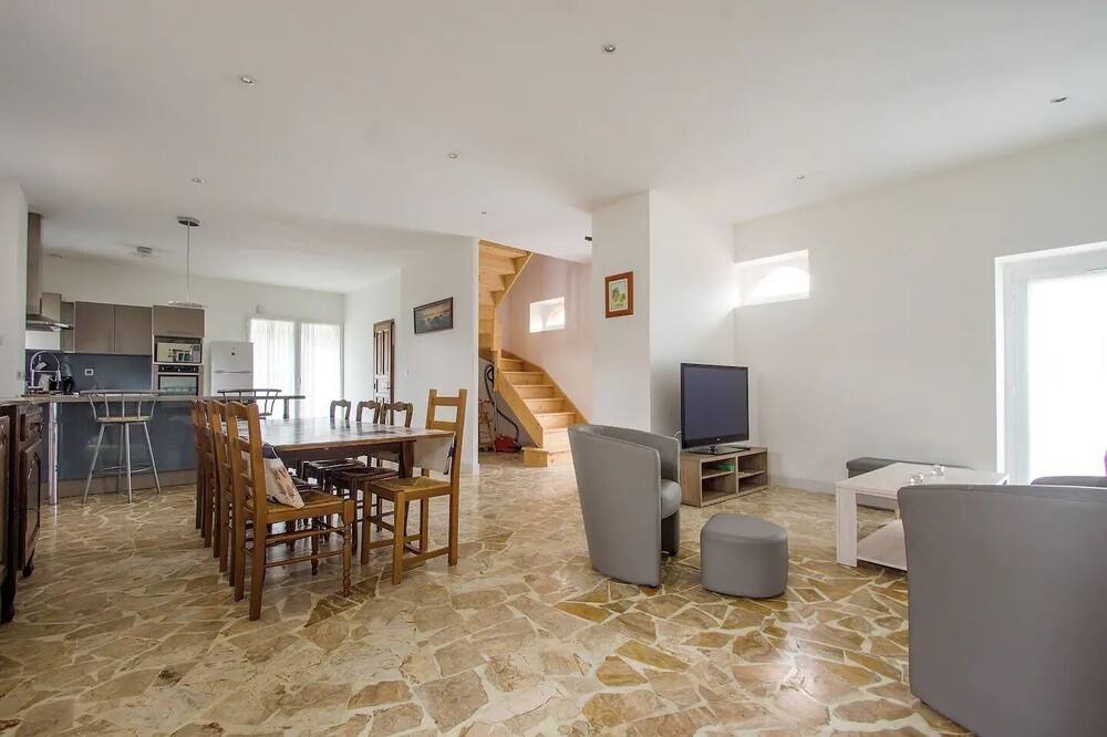 Photo of Livingroom in Meillac