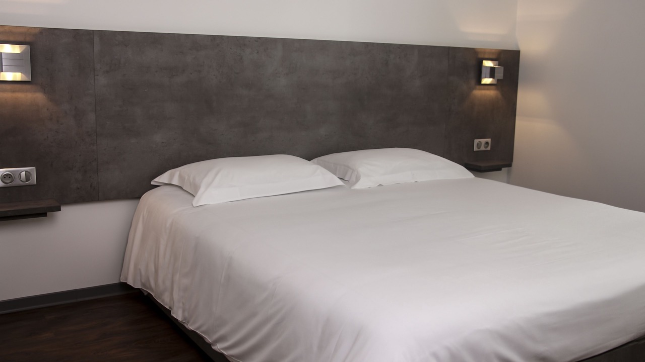 Photo of Bedroom in Pin - Vert Galant