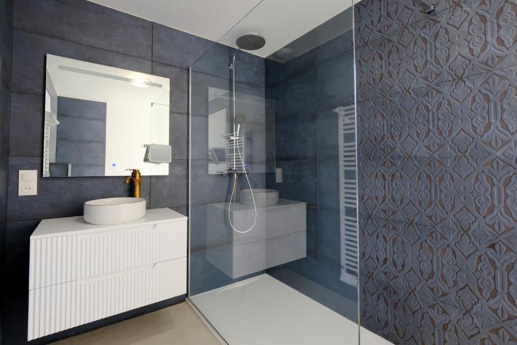 Photo of Bathroom in Evron