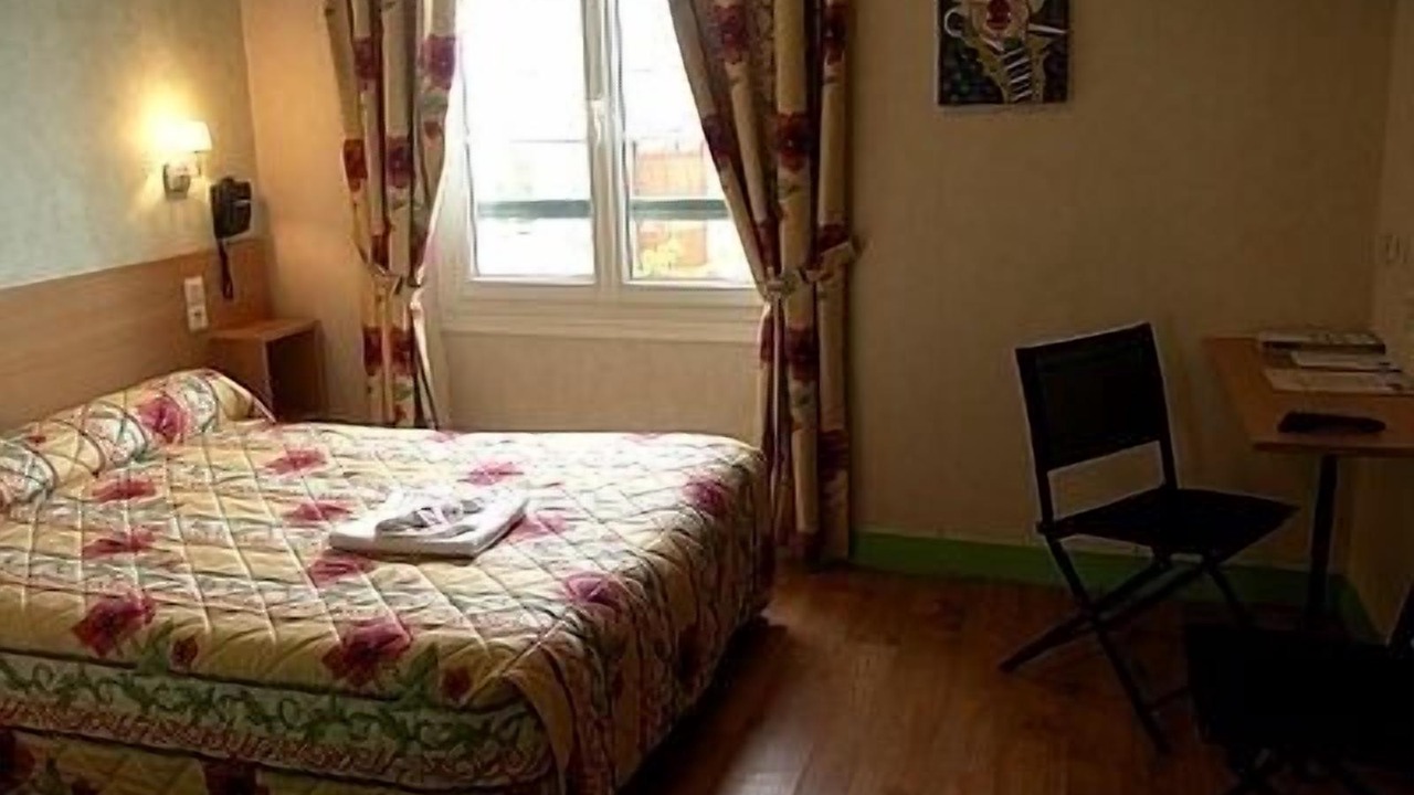 Photo of Bedroom in Belleme