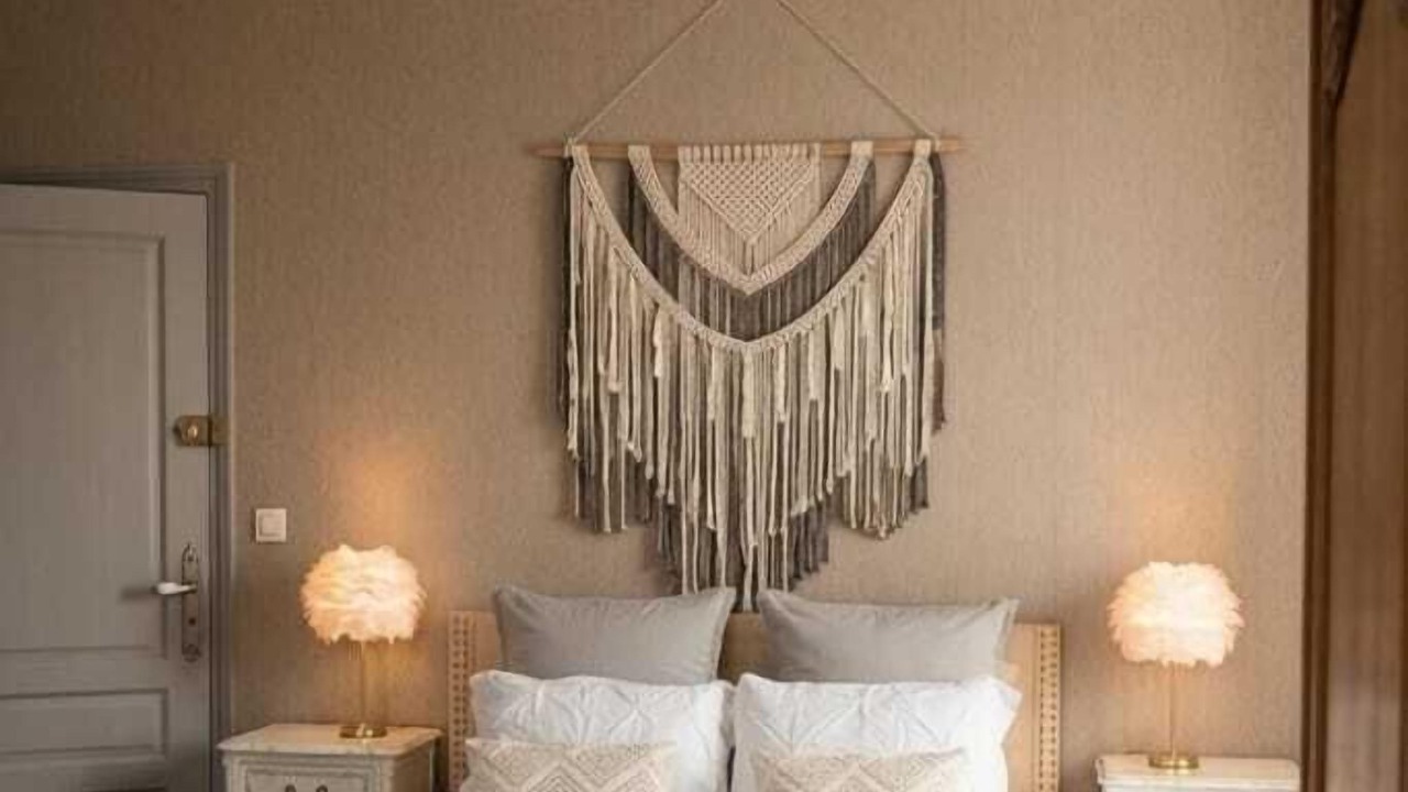 Photo of Bedroom in Mandeville-en-Bessin
