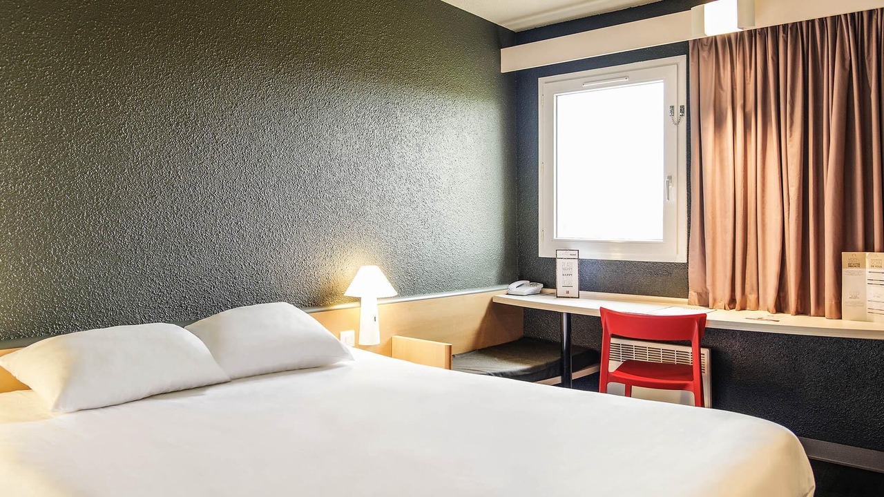 Photo of Bedroom in Falaise