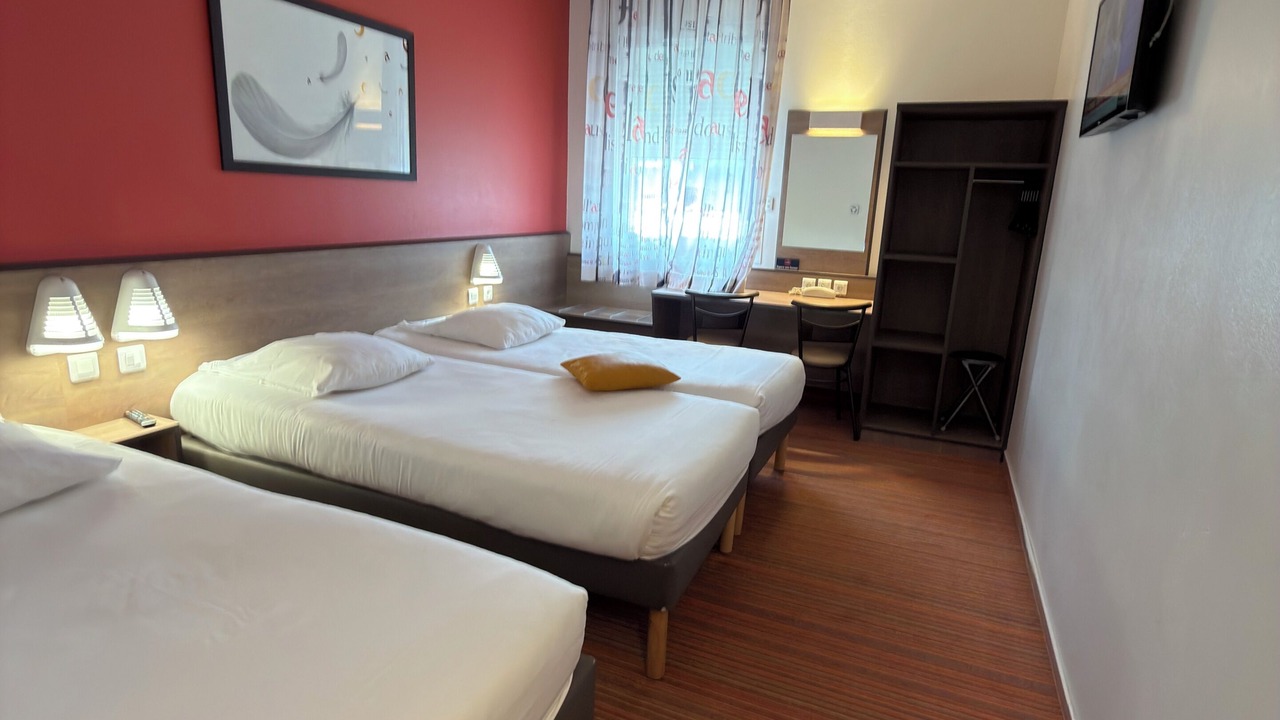 Photo of Bedroom in Saint-Contest