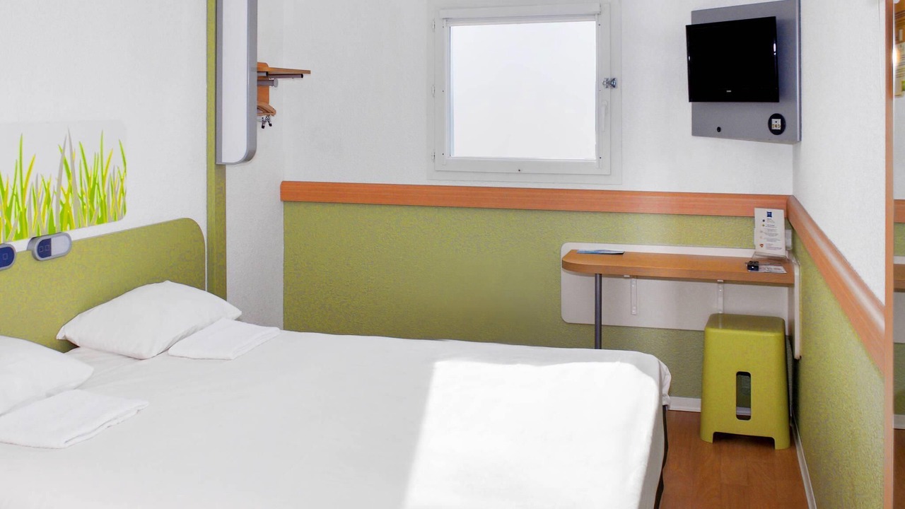 Photo of Bedroom in Flers