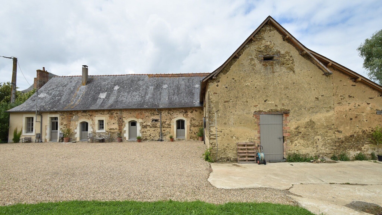 Photo of Outdoor in Downtown Angers