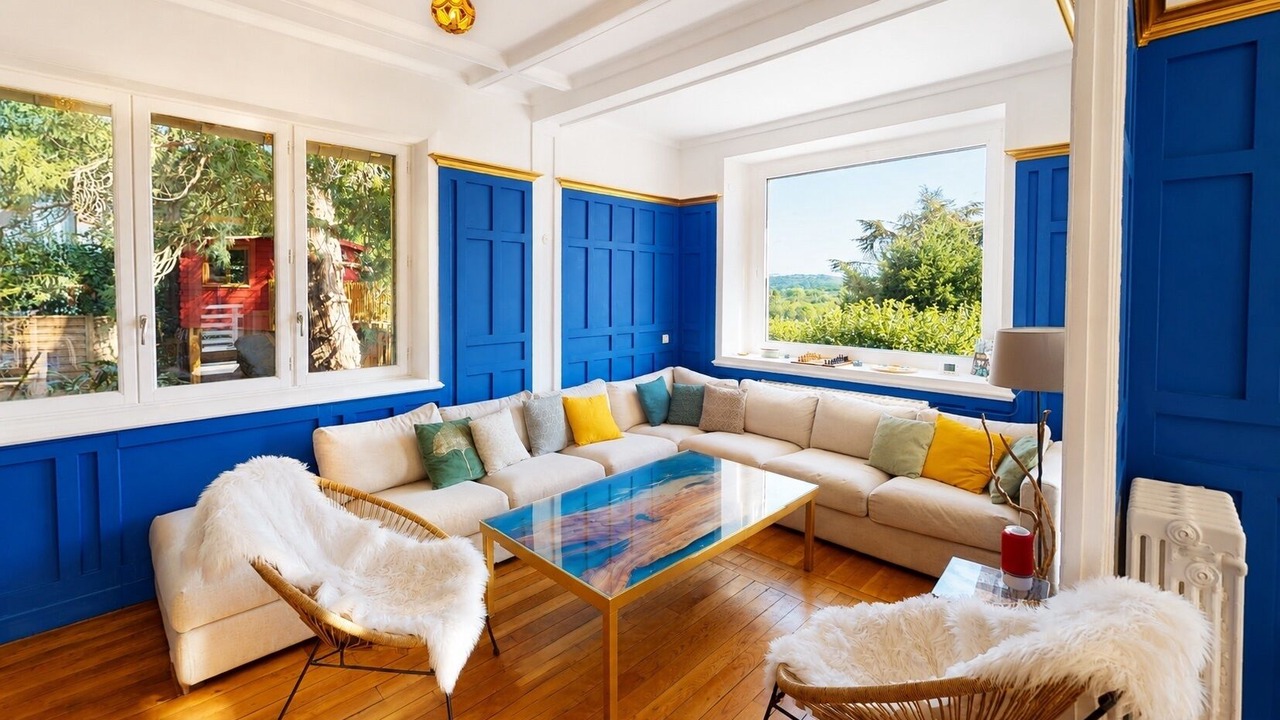 Photo of Livingroom in Saint-Remy-les-Chevreuse