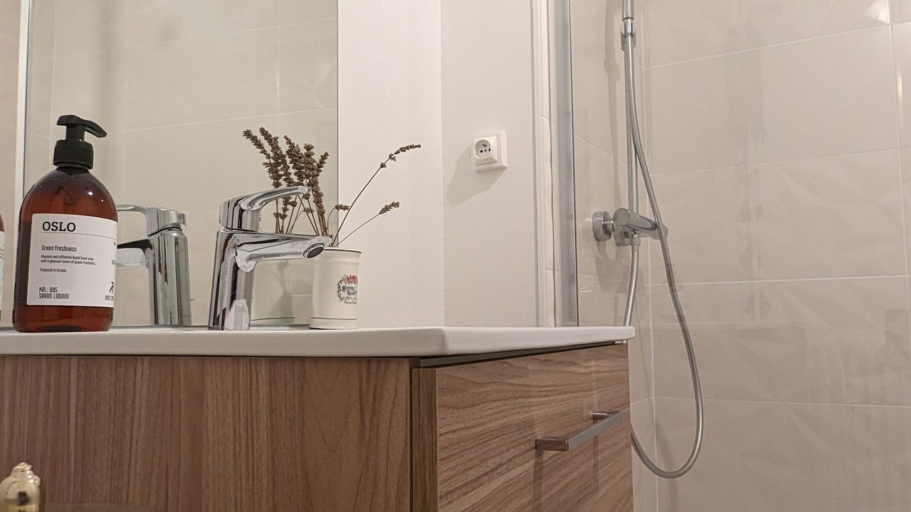 Photo of Bathroom in Alencon