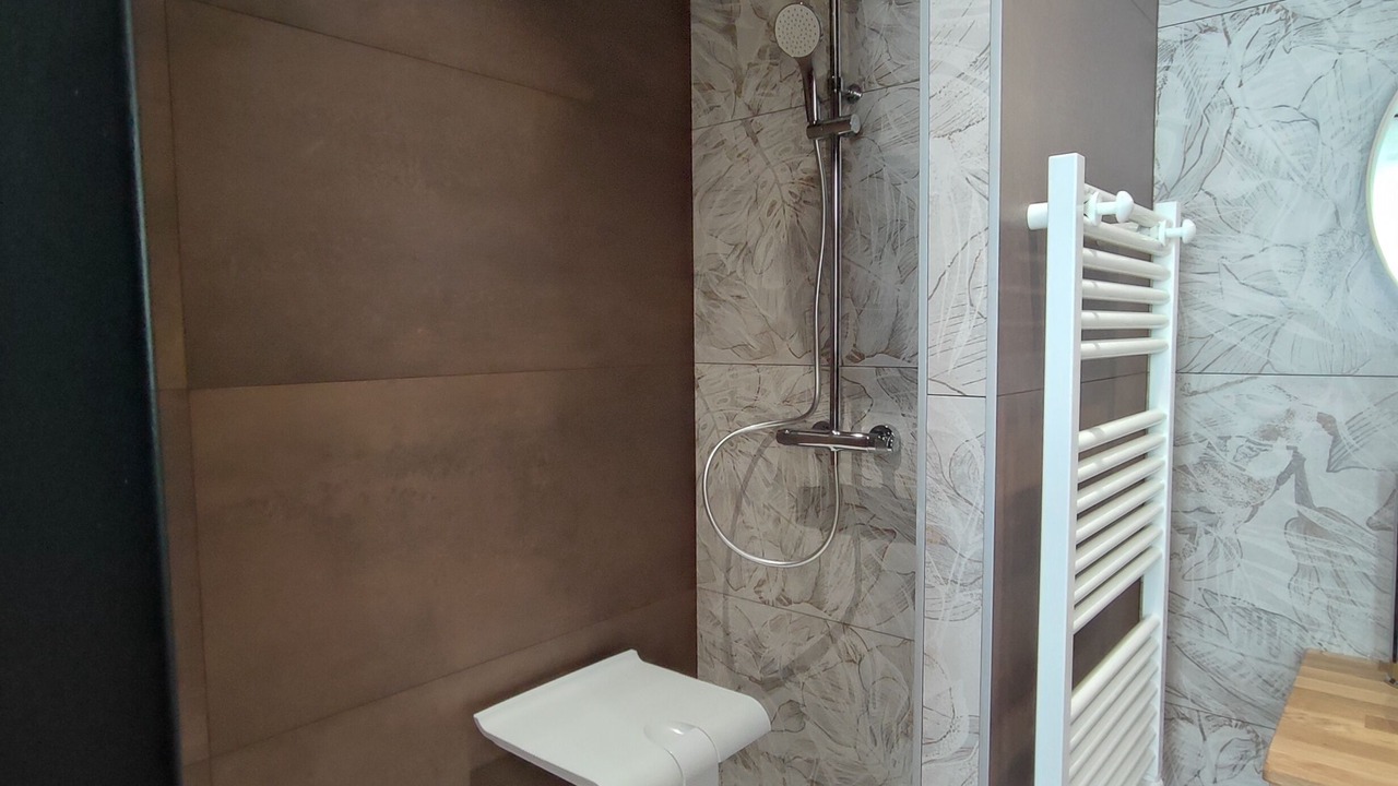 Photo of Bathroom in Saint-Come-du-Mont