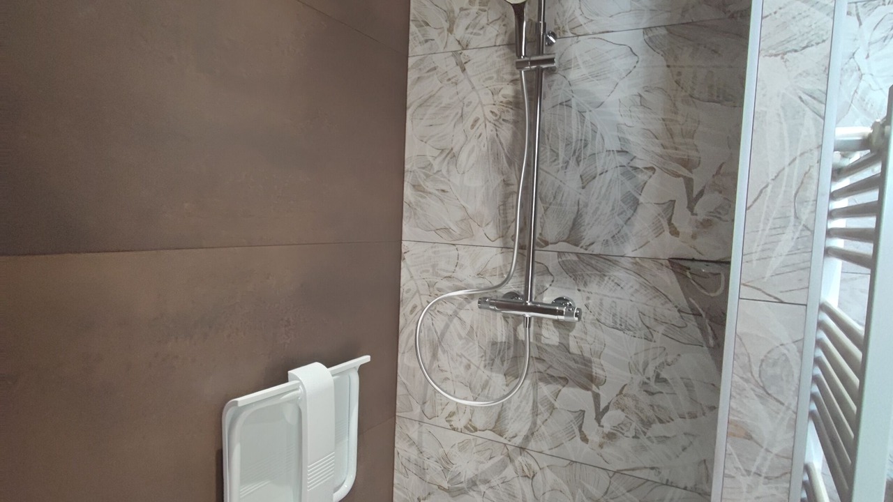 Photo of Bathroom in Saint-Come-du-Mont