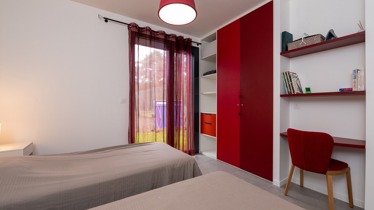 Photo of Bedroom in Saint-Jacques
